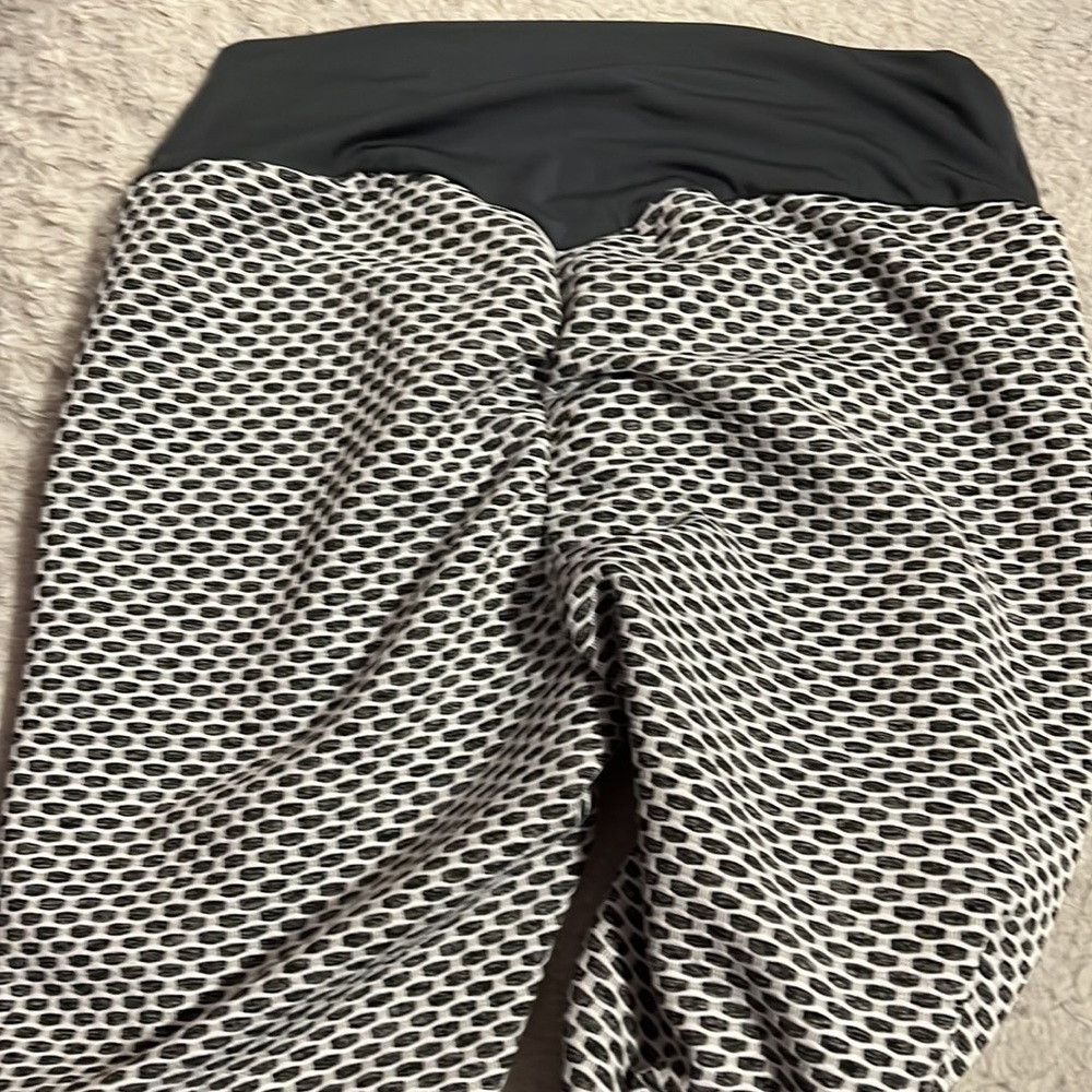 TIKTOK leggings - Picture 2 of 2